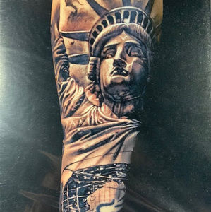 Meet your Posher, Dmitri